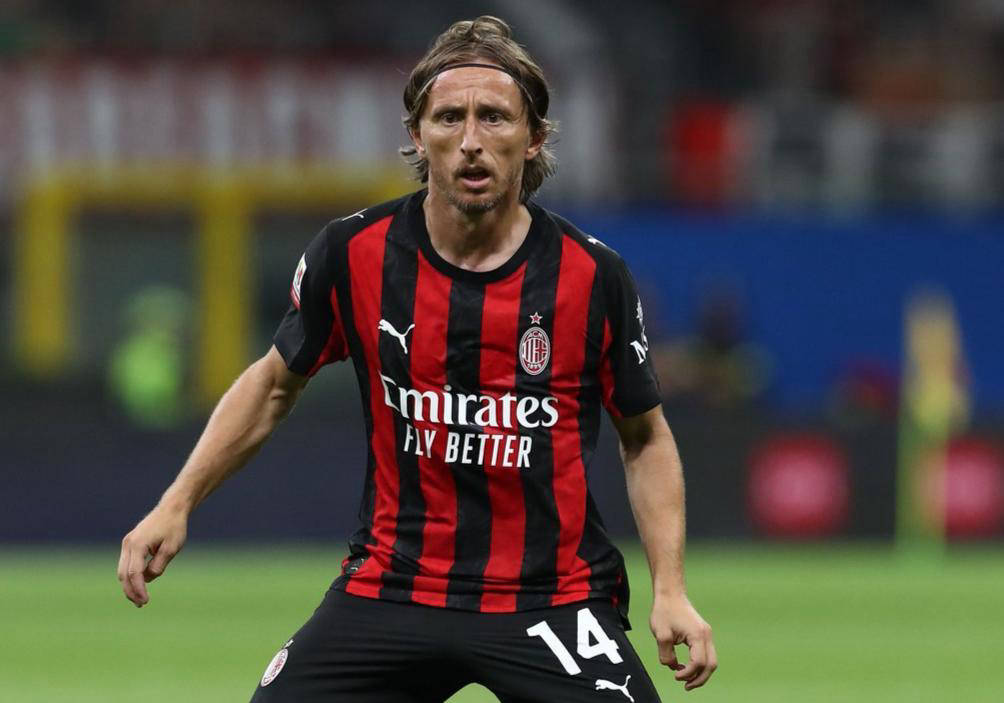 帕夫洛维奇：在此年龄段，我从未见过哪位队友像卡尔这么自信