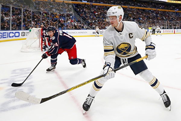 11助攻0失误！詹姆斯本赛季第二次助攻上双且失误不超1次